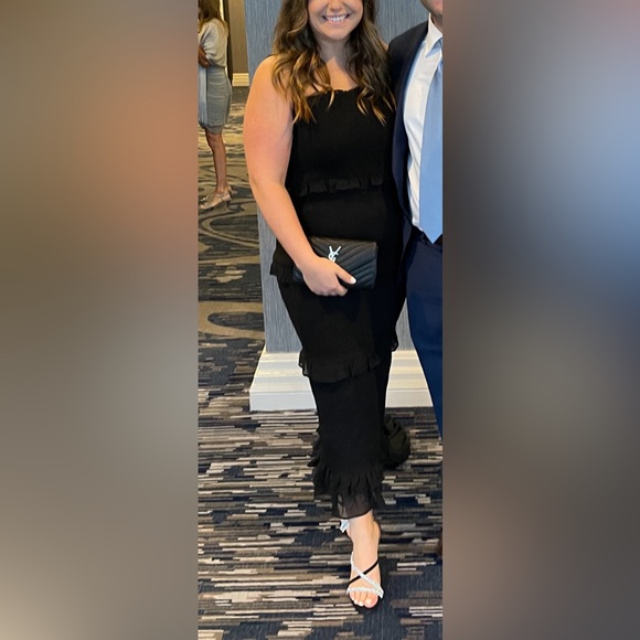 Bebe Smocked Ruffle-Tiered Bodycon Dress XL - Picture 2 of 3